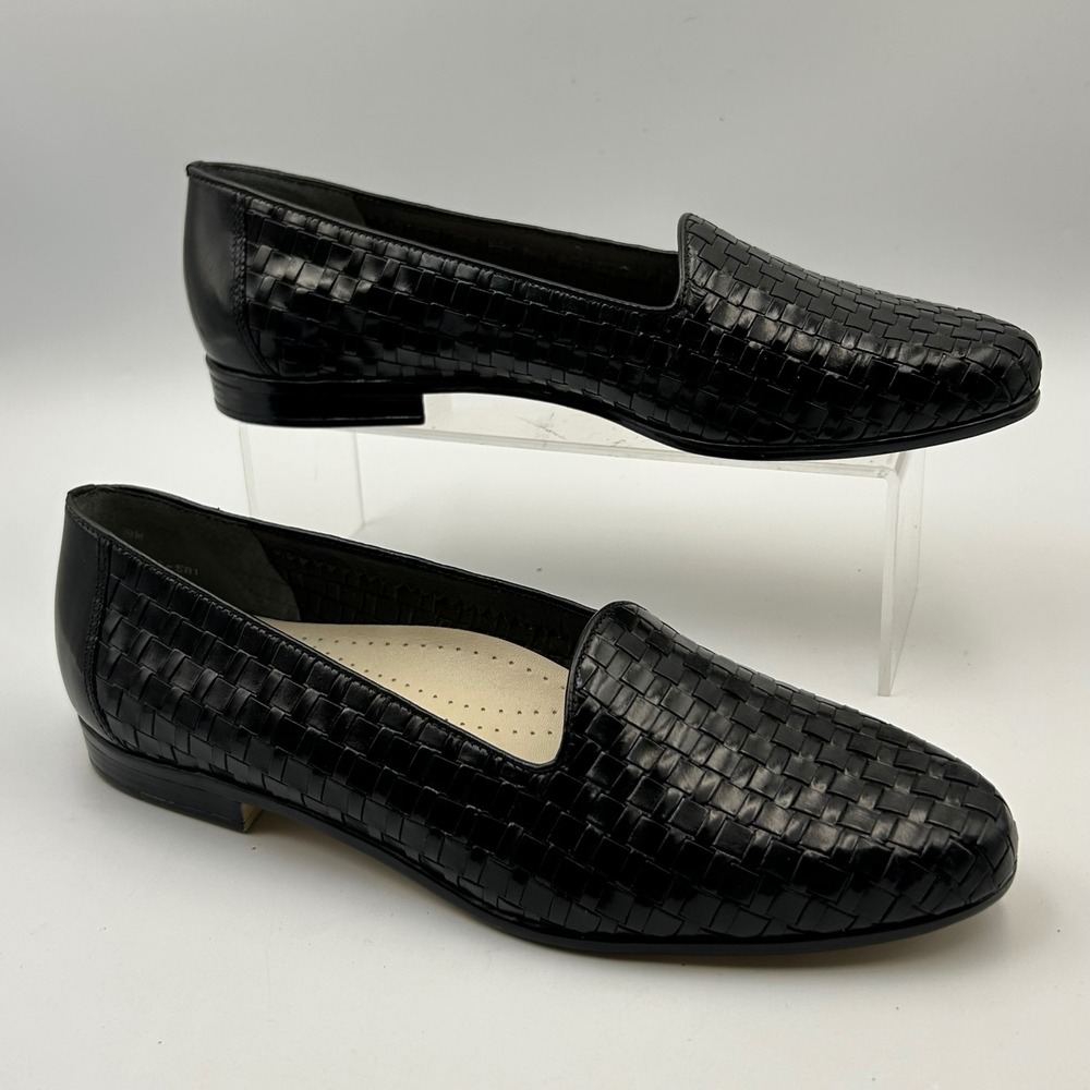 New Trotters Liz Loafer Women 9M Black Woven Leather Flats Classic Dark Academia